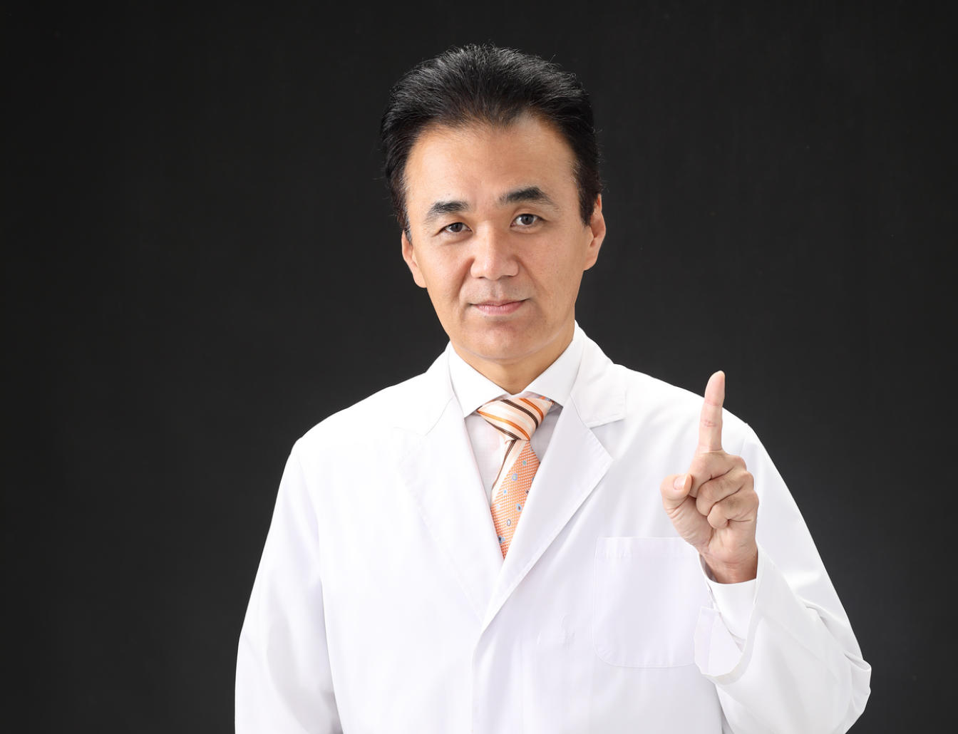 形成外科専門医,美容外科医,宮里院長